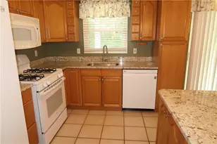 3079 Countryside Dr, Pittsburgh, PA 15101 - Photo 11