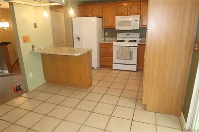 3079 Countryside Drive, Pittsburgh, PA 15101 - Photo 9