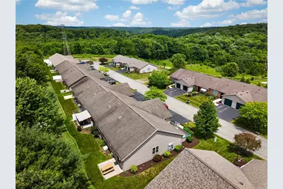 116 Park Crest Ln, Center Township, PA 16001 - Photo 33