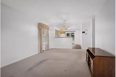 116 Park Crest Ln, Center Township, PA 16001 - Photo 7
