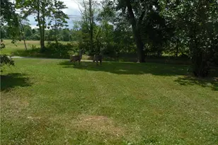 1555 Old Princeton Rd, Shenango Township, PA 16101 - Photo 7