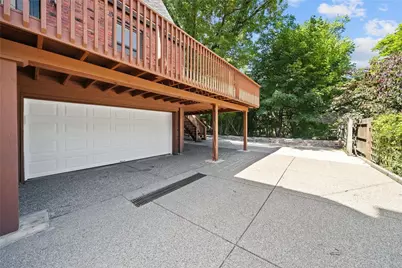 1240 Bellerock St, Pittsburgh, PA 15217 - Photo 43