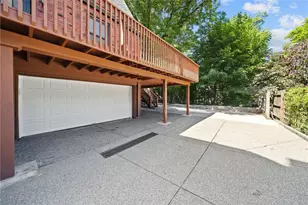 1240 Bellerock St, Pittsburgh, PA 15217 - Photo 43