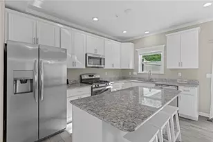 2806 Canterbury Dr, Imperial, PA 15126 - Photo 3