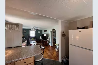 2209 Sunset Avenue, North Huntingdon, PA 15642 - Photo 9