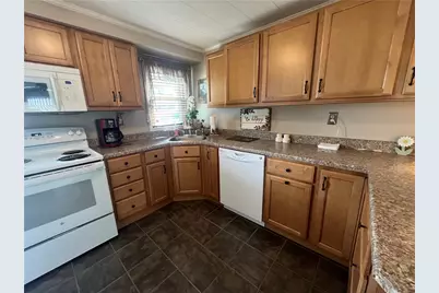 2209 Sunset Avenue, North Huntingdon, PA 15642 - Photo 13