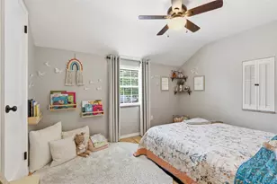 5336 Spring Valley Dr, Pittsburgh, PA 15236 - Photo 25
