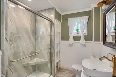 201 Center Avenue, Oakdale, PA 15071 - Photo 15