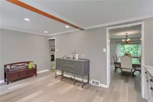 201 Center Ave, Oakdale, PA 15071 - Photo 5