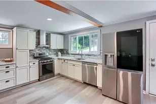201 Center Ave, Oakdale, PA 15071 - Photo 1