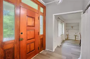 201 Center Ave, Oakdale, PA 15071 - Photo 13