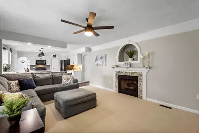 544 Grandshire Dr, Cranberry Township, PA 16066 - Photo 29