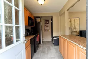 5251 Fieldcrest Dr, Pittsburgh, PA 15236 - Photo 11