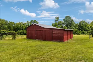 107 Rock Way Ln, Burrel-Blacklick, PA 15717 - Photo 3