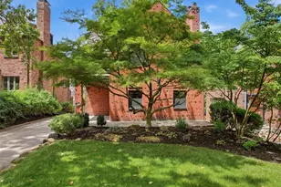 1264 Bellerock St, Pittsburgh, PA 15217 - Photo 3