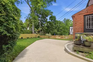 1264 Bellerock St, Pittsburgh, PA 15217 - Photo 41