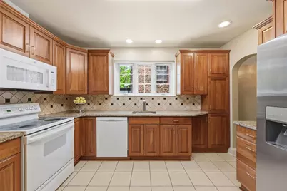 1264 Bellerock St, Pittsburgh, PA 15217 - Photo 17