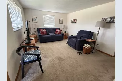 4126-4128 Everlawn St., West Mifflin, PA 15122 - Photo 3