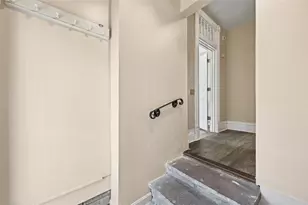 678 Gregg Ave, Bridgeville, PA 15017 - Photo 5