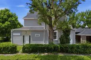 678 Gregg Ave, Bridgeville, PA 15017 - Photo 1