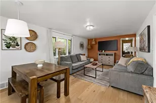4258 Glen Lytle Rd, Pittsburgh, PA 15217 - Photo 5