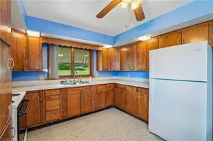 359 Old Rte 19, Scott Township, PA 16101 - Photo 11