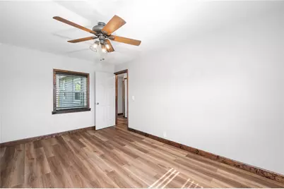 214 Willow Run Dr, Center Township, PA 16001 - Photo 19
