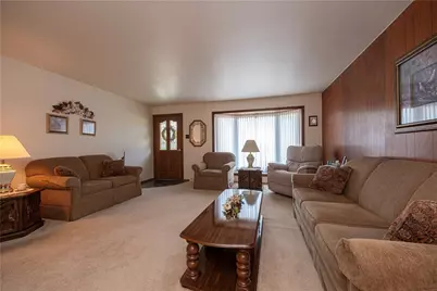 2853 W Munroe St, Bethel Park, PA 15102 - Photo 5