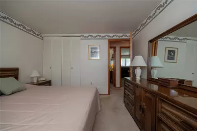 2853 W Munroe St, Bethel Park, PA 15102 - Photo 13