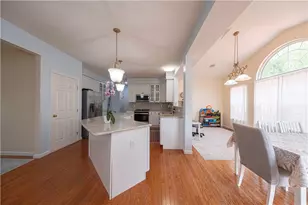 1909 Colonial Dr, Pittsburgh, PA 15143 - Photo 5