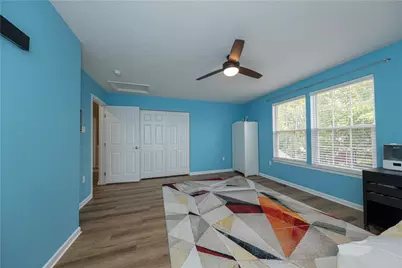 1909 Colonial Dr, Pittsburgh, PA 15143 - Photo 29