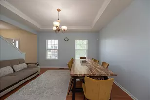 1909 Colonial Dr, Pittsburgh, PA 15143 - Photo 11