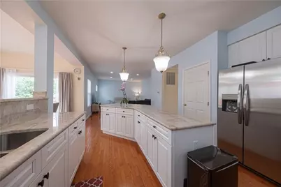 1909 Colonial Dr, Pittsburgh, PA 15143 - Photo 7