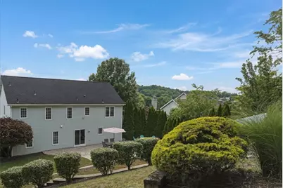 130 W Field Club Drive, Robinson Twp, PA 15136 - Photo 41