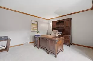 130 Field Club Dr, Robinson Twp, PA 15136 - Photo 9