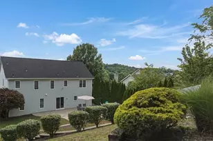 130 Field Club Dr, Robinson Twp, PA 15136 - Photo 41