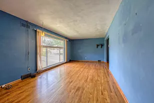 3201 Coulterville Rd, North Huntingdon, PA 15642 - Photo 5