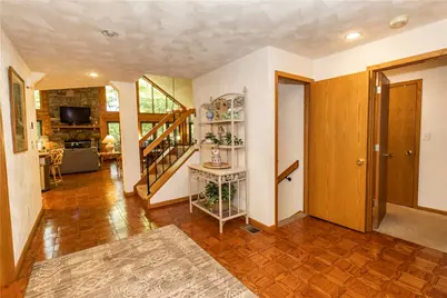 2304 South Ridge Drive, Hidden Valley, PA 15502 - Photo 5