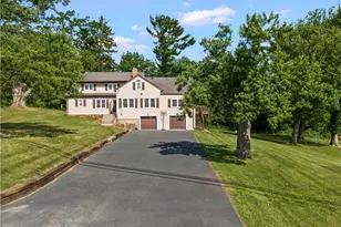 860 E McMurray Rd, Peters Township, PA 15367 - Photo 1