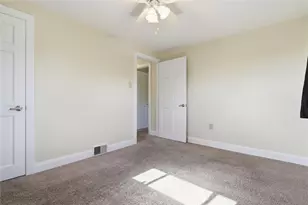 41 R Kenridge Dr, Kennedy Township, PA 15136 - Photo 23