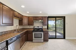 41 R Kenridge Dr, Kennedy Township, PA 15136 - Photo 9