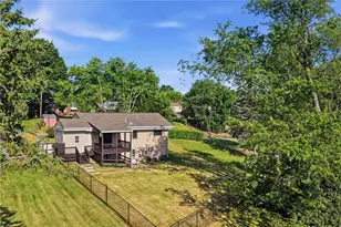 41 R Kenridge Dr, Kennedy Township, PA 15136 - Photo 39
