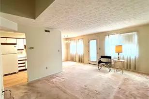 206 Carla Dr, Pittsburgh, PA 15238 - Photo 5