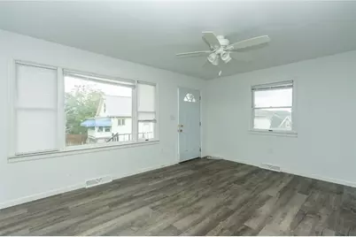 220 W 10th Ave, Tarentum, PA 15084 - Photo 11