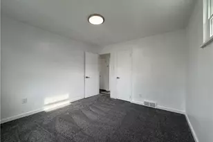 1316 Barkley Rd, Port Vue, PA 15133 - Photo 15