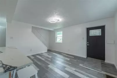 1316 Barkley Rd, Port Vue, PA 15133 - Photo 7