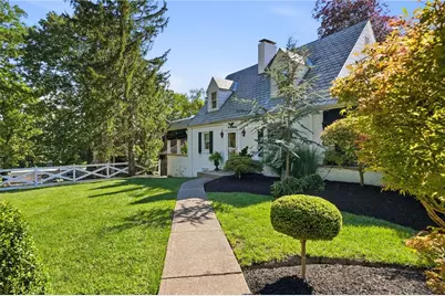 3108 Hillcrest Road, Bethel Park, PA 15102 - Photo 5