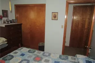 1654 N Ctr Ave, Somerset Township, PA 15501 - Photo 13