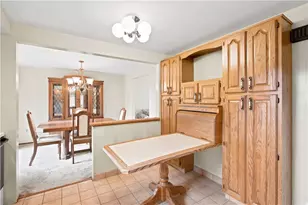 1852 Patricia Dr, South Park, PA 15129 - Photo 11