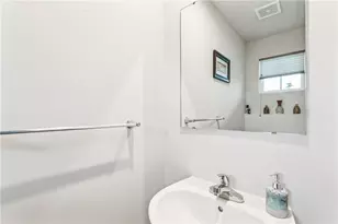 212 Smith Ln, Chippewa Township, PA 15010 - Photo 7